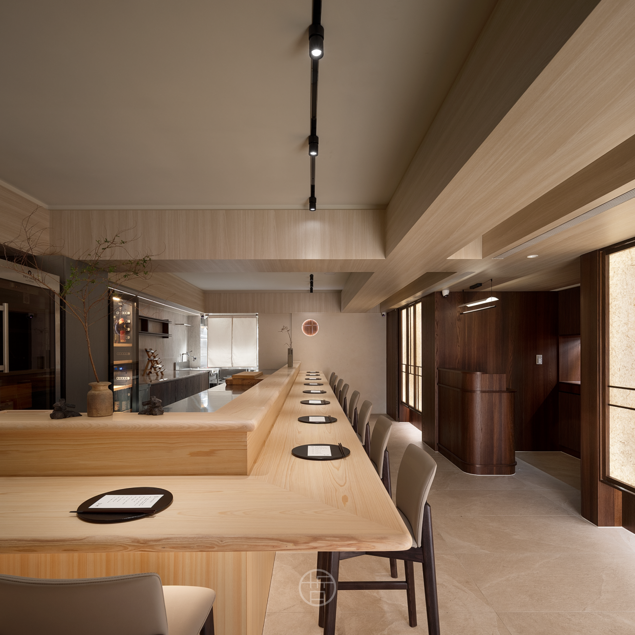 日料店、日式料理餐廳、精緻餐廳、餐廳空間設計